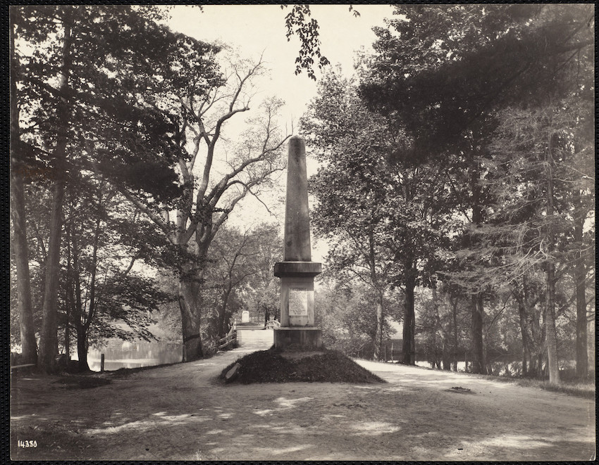 Battle Monument at Old North Bridge, MA (Historic New England)